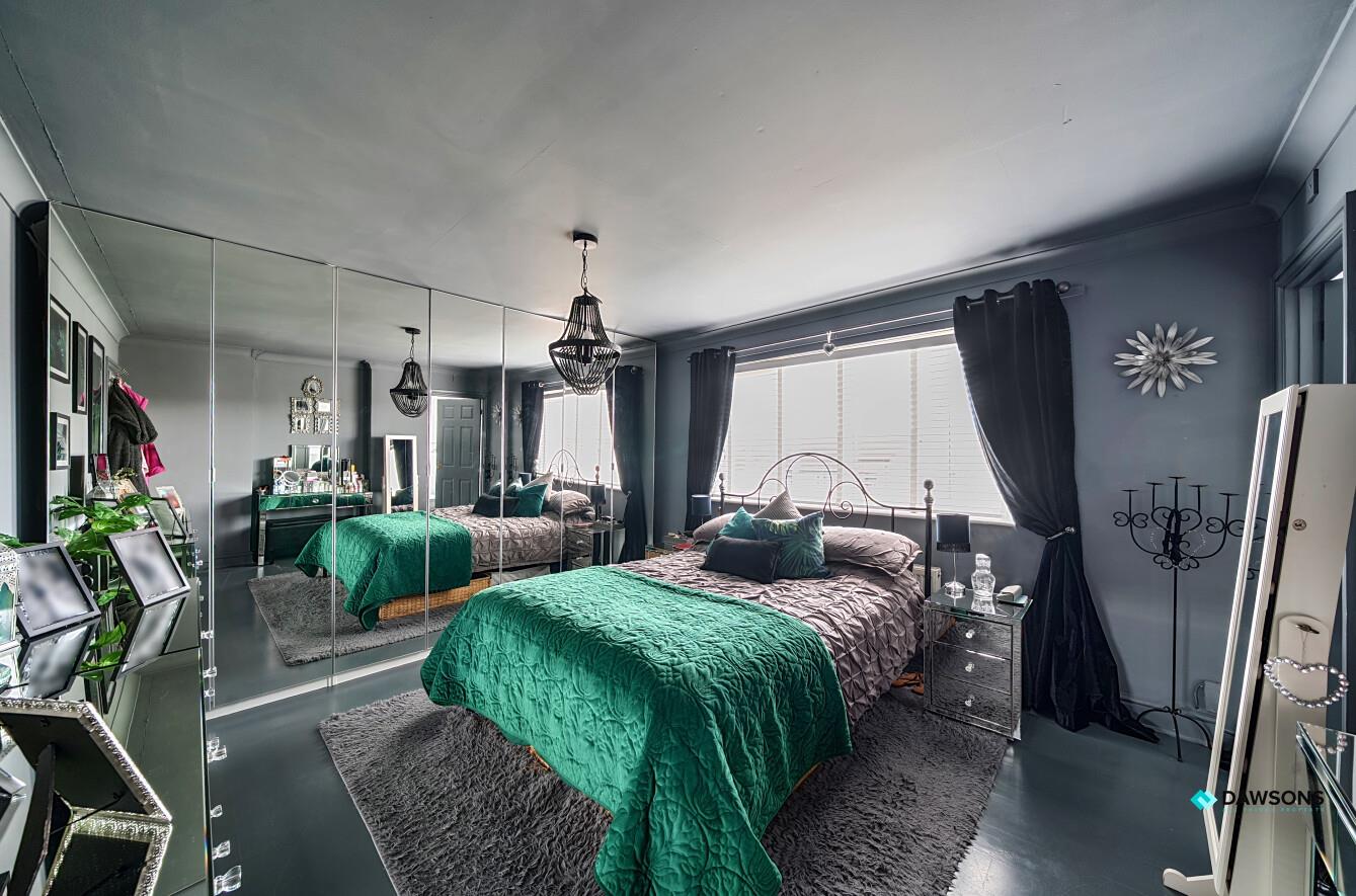 Waverley Drive, Mumbles, Swansea, SA3 5SY